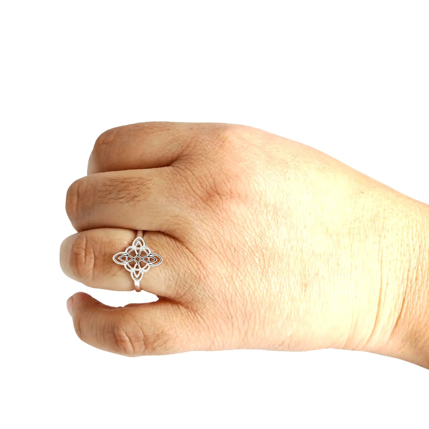 Anillo Nudo de Bruja Plata Ajustable Encanto Wicca - Bisutería Lola B