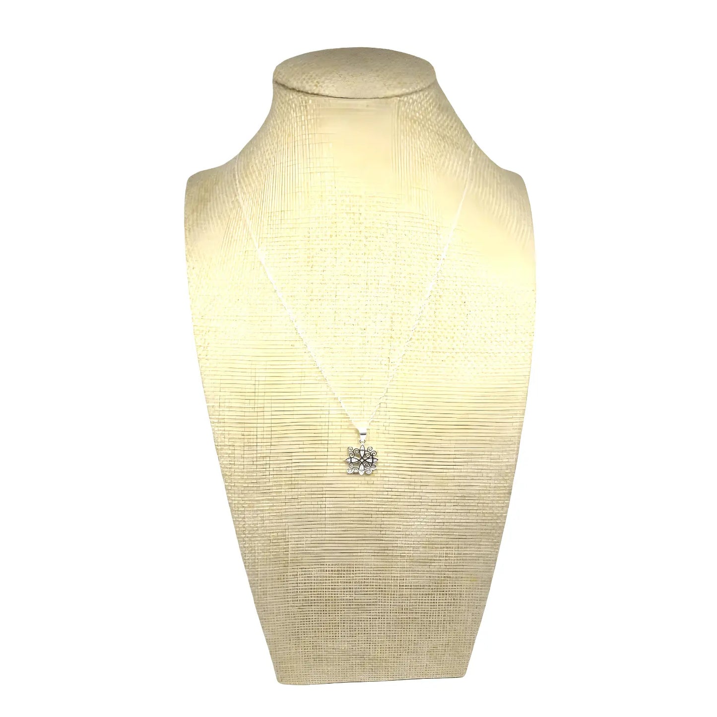 Collar Nudo de Bruja Trisquel de Plata - Bisutería Lola B