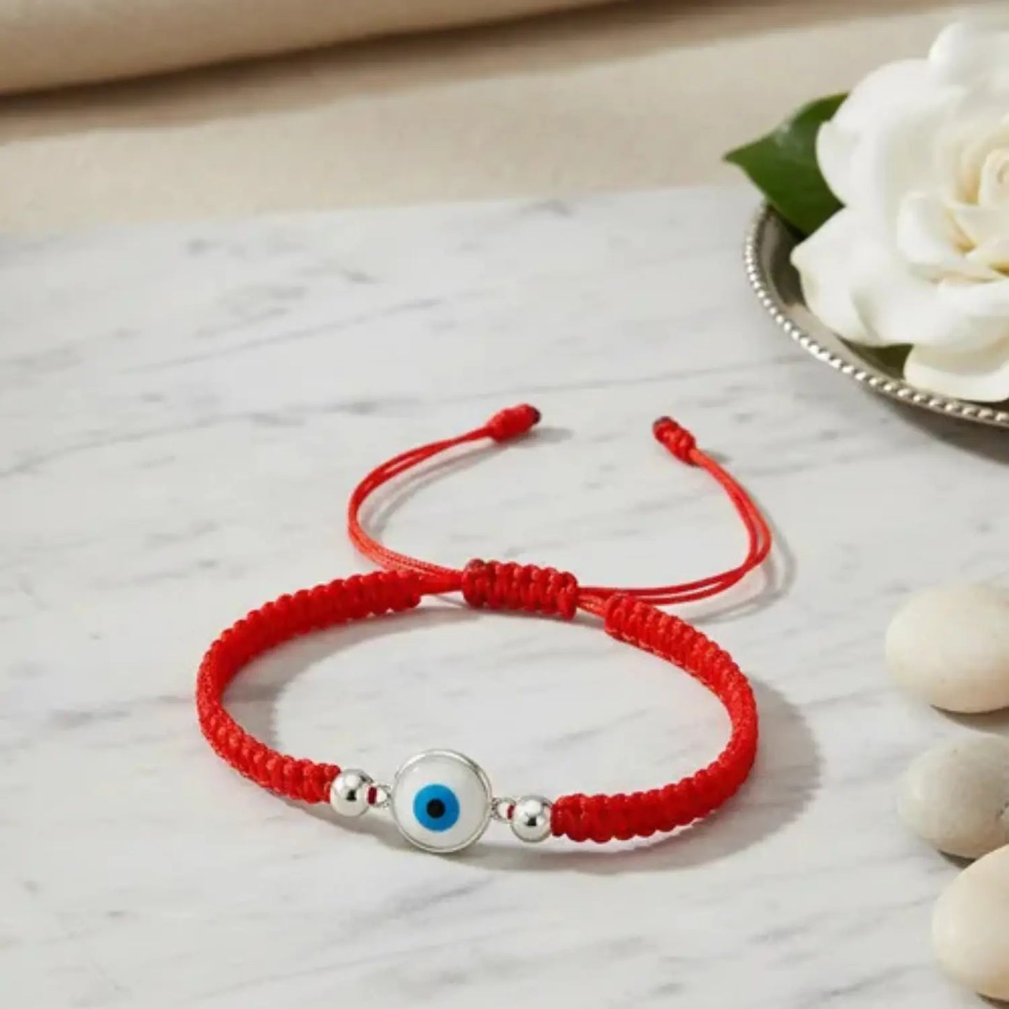 Pulsera Ojo Turco de Plata Hilo Rojo Amuleto de Protección - Bisutería Lola G