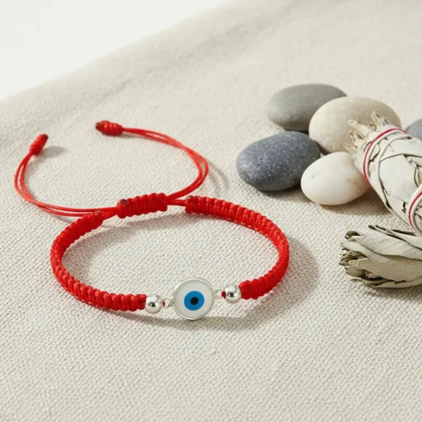 Pulsera Ojo Turco de Plata Hilo Rojo Amuleto de Protección - Bisutería Lola E