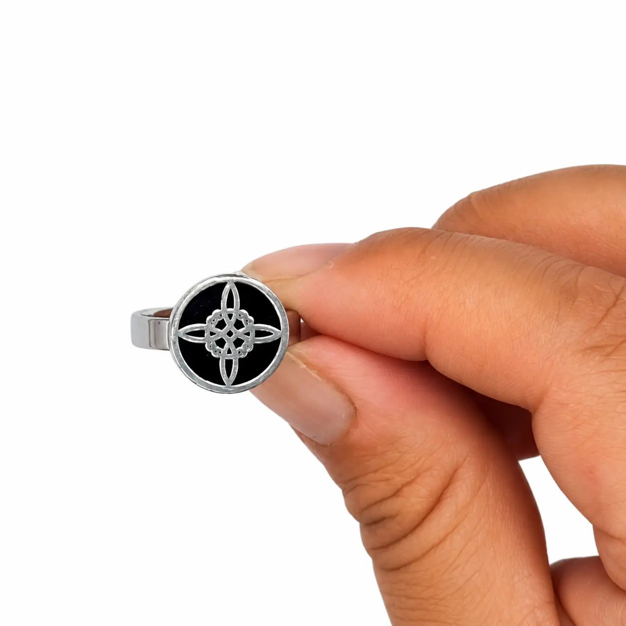 Anillo Nudo de Bruja Celta Irlandés Ajustable Contra Energías Negativas - Bisutería Lola B