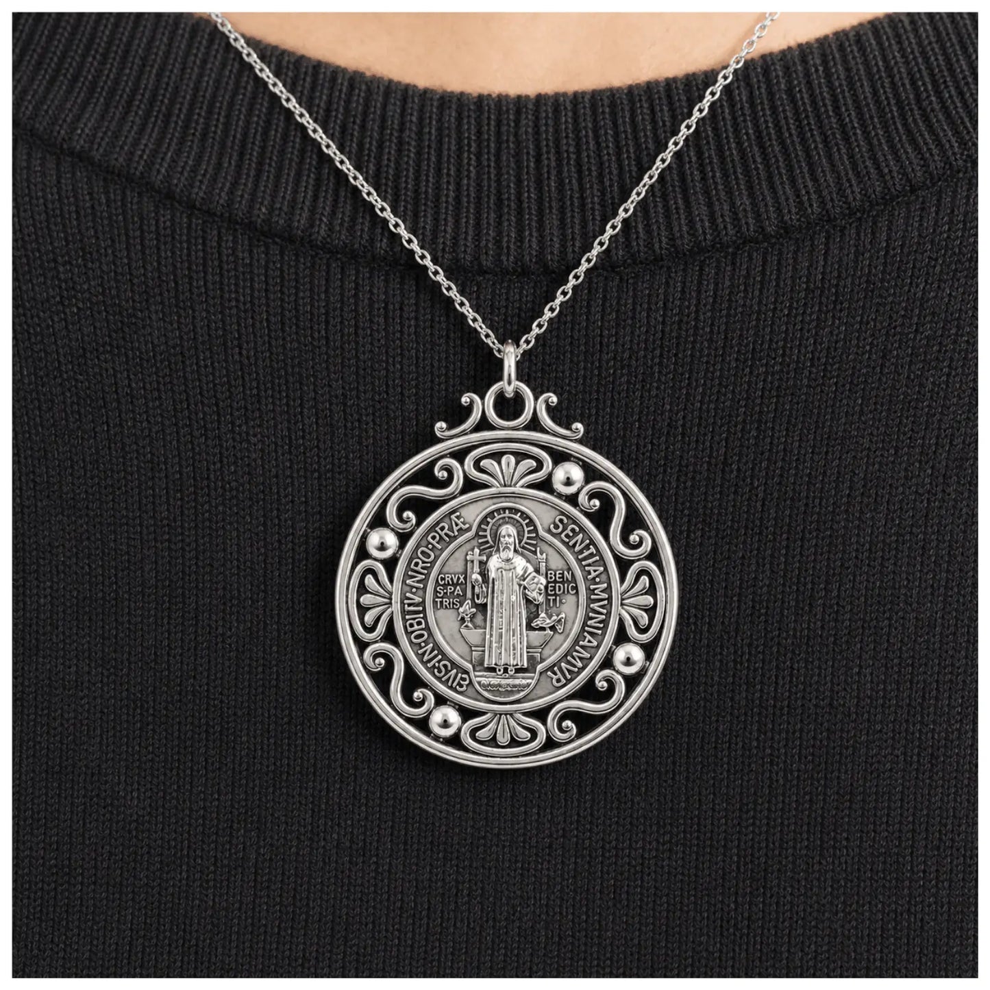 Collar Medalla San Benito de Acero Escudo Espiritual - Bisutería Lola G