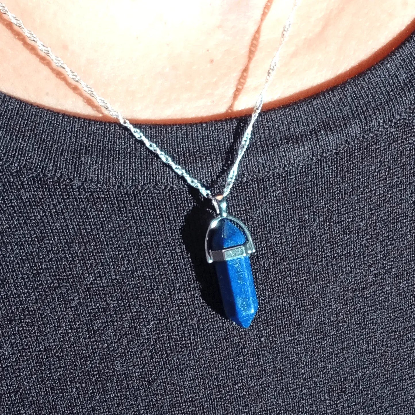 Colgante Punta Hexagonal Piedra Natural Lapislázuli – Cadena de Plata 925 - Bisutería Lola D