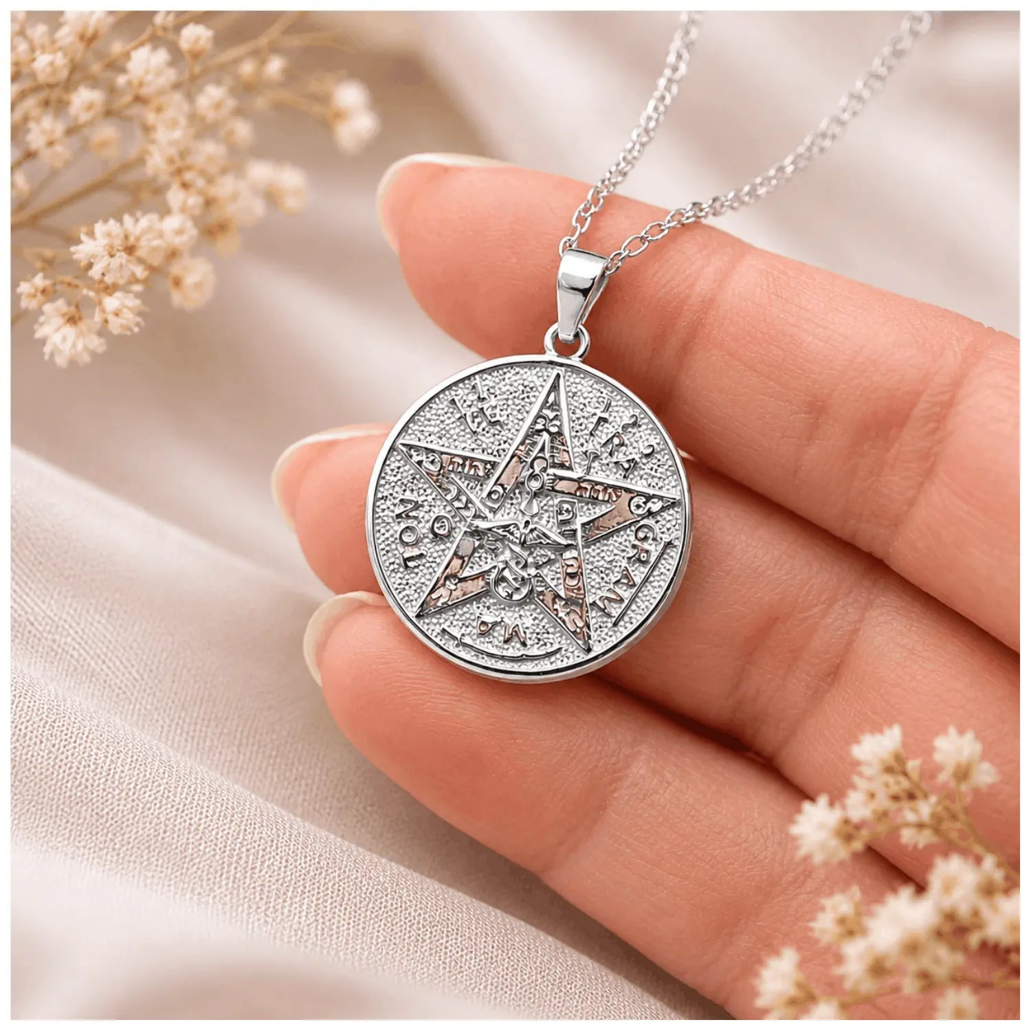 Collar Tetragramaton Amuleto de Plata Espiritual - Bisutería Lola C