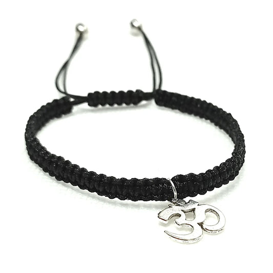 Pulsera Artesanal Hilo Negro Dije Om