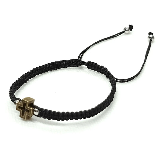 Pulsera Artesanal Hilo Negro con Dije de Cruz