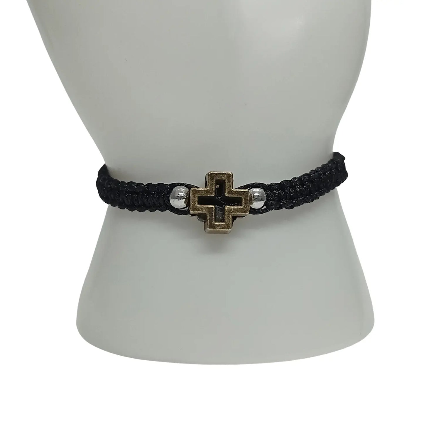 Pulsera Artesanal Hilo Negro con Dije de Cruz