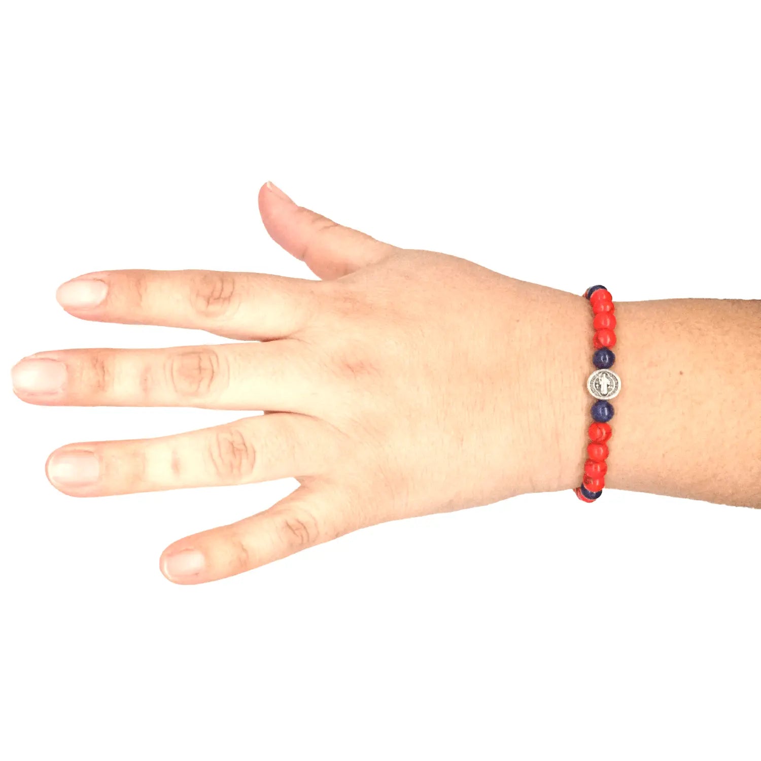 Pulsera Howlita Roja y Lapislázuli con Dije de San Benito - Bisutería Lola B